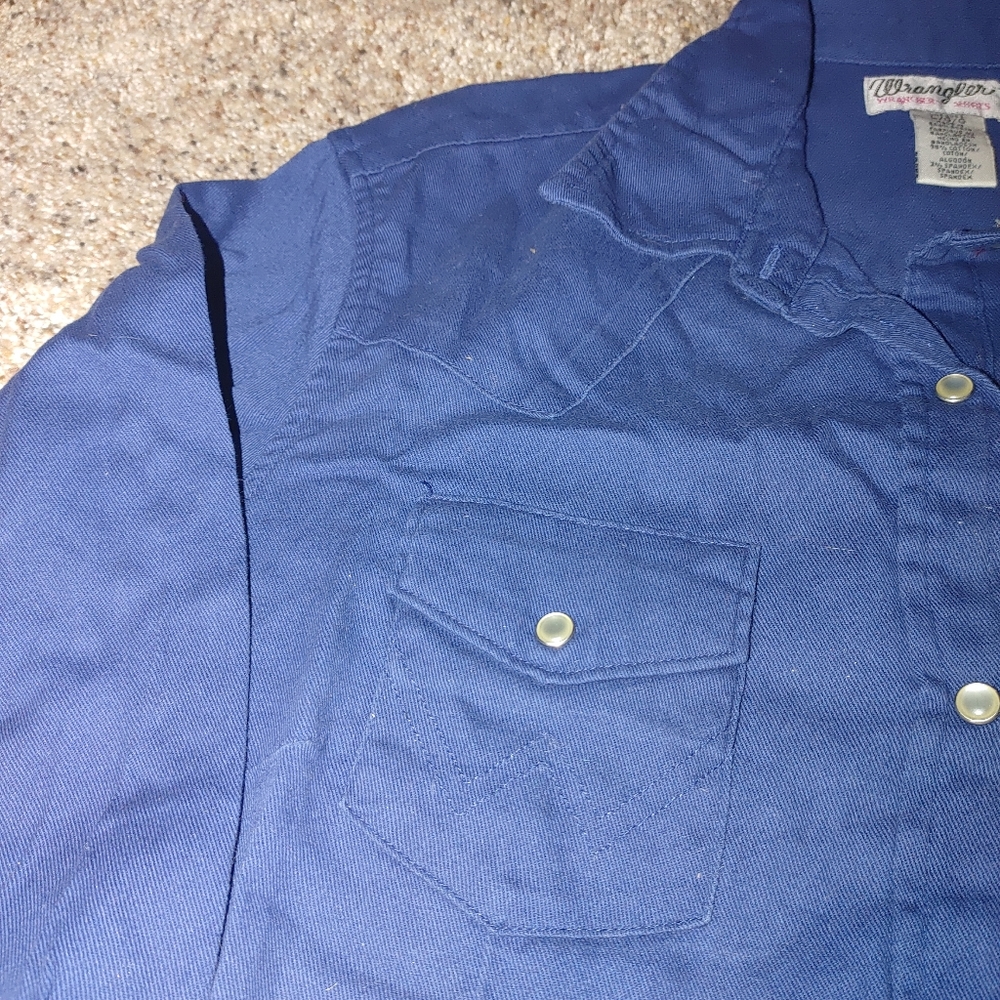 Ladies Wrangler long sleeve top size large